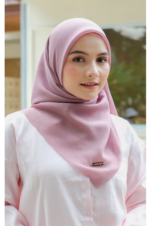 Hijab Segi 4 Double Haikon Lasercut Taro